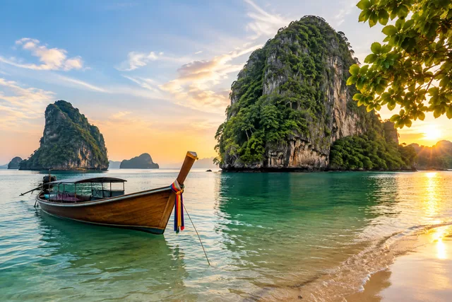 Thailand: Food, Nature & Slow Beaches cover